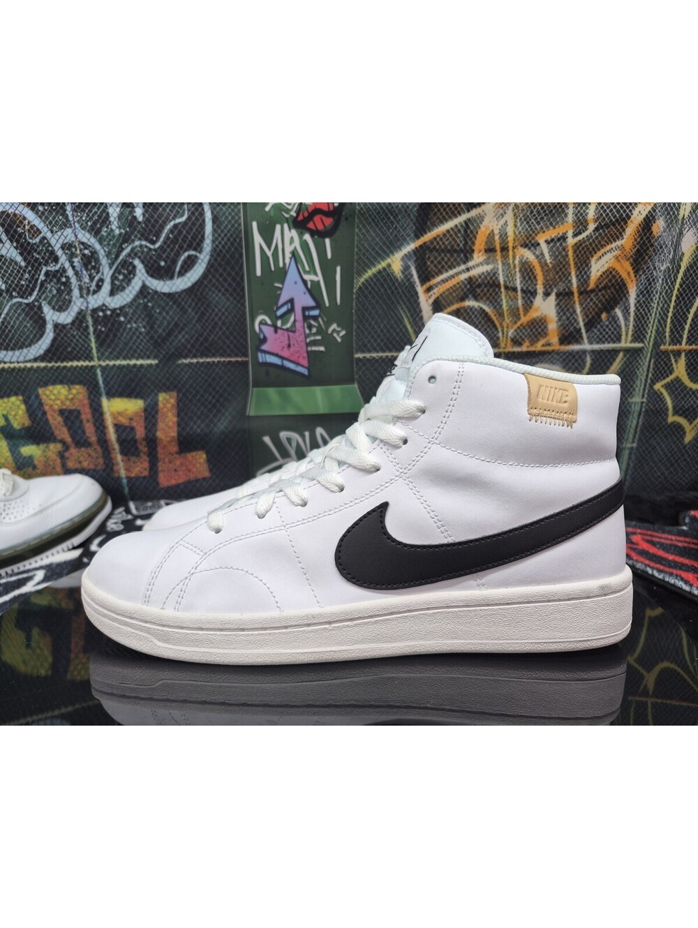 Nike Court Royale 2 Mid Mens Size 9.5M White Athletic Leather Shoes Sneakers NEW